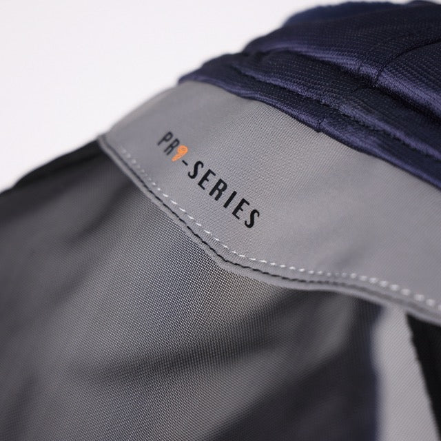 Shires FlyGuard Pro Feinmaschige ohrlose Fliegenmaske