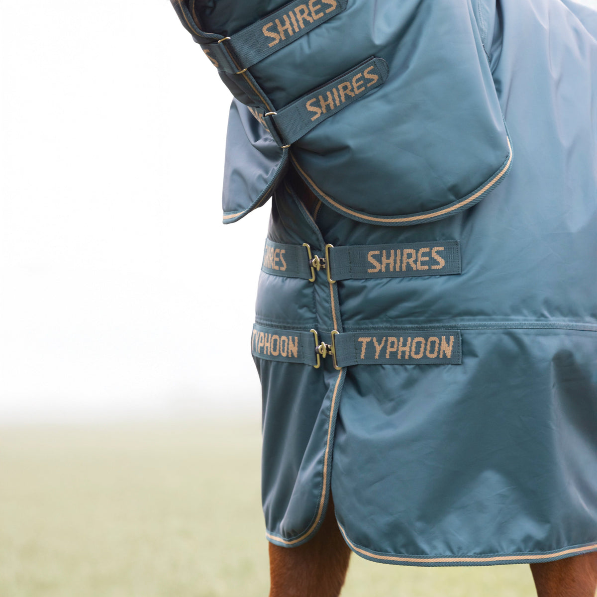 Shires Typhoon 200g Combo Weidedecke