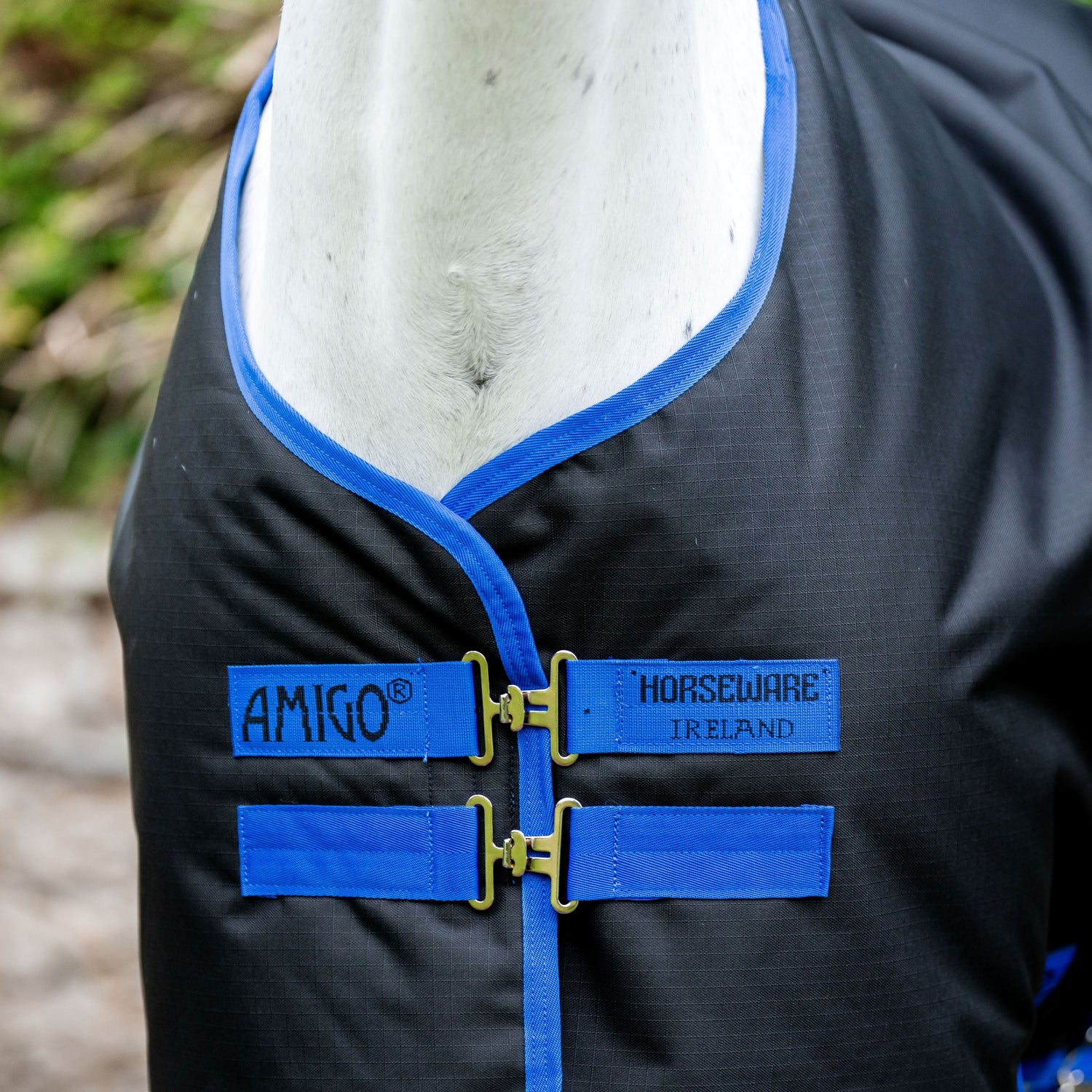 Horseware Ireland Amigo Ripstop 900D 200g Turnout Rug #colour_black-classic-blue
