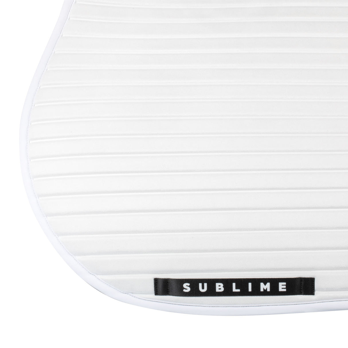 Sublime striped jumping saddle pad in technical fabric