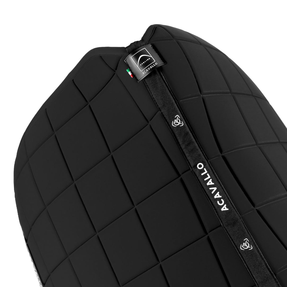 Sublime square dressage saddle pad in technical fabric