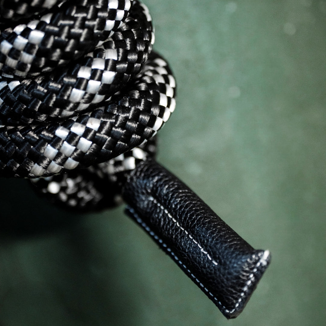 Horseware Ireland Lead Rope #colour_black-white-silver