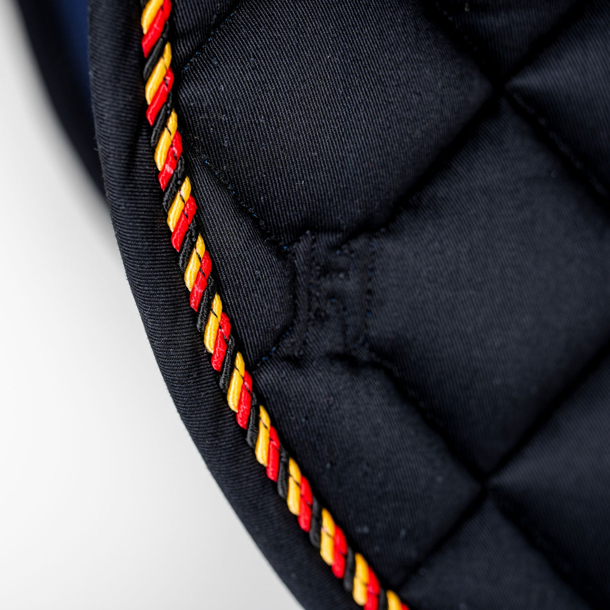 Horseware Ireland Newmarket Close Contact Saddle Pad #colour_witney-gold