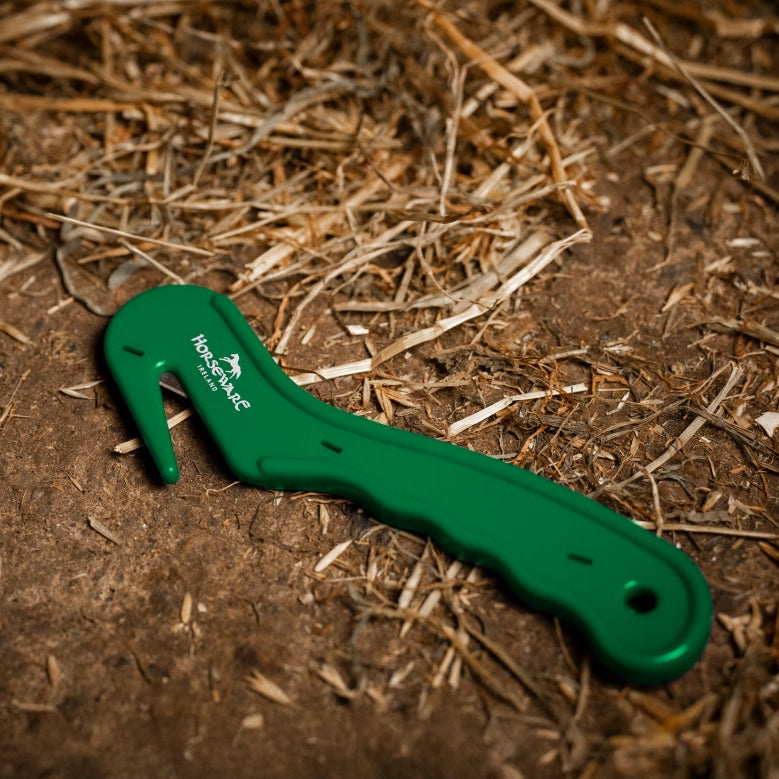 Horseware Ireland Yard Knife