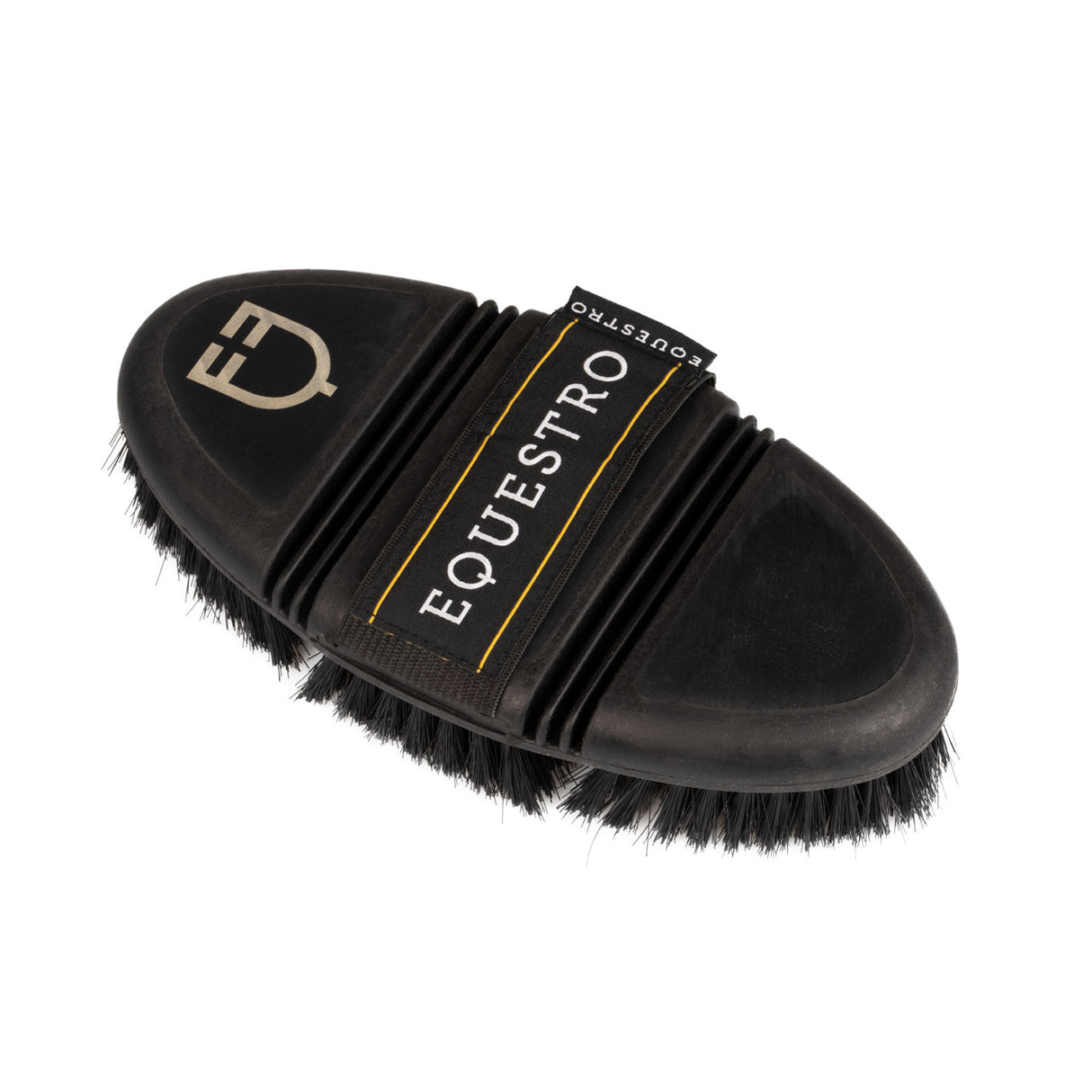 Flexible brush with short synthetic bristles