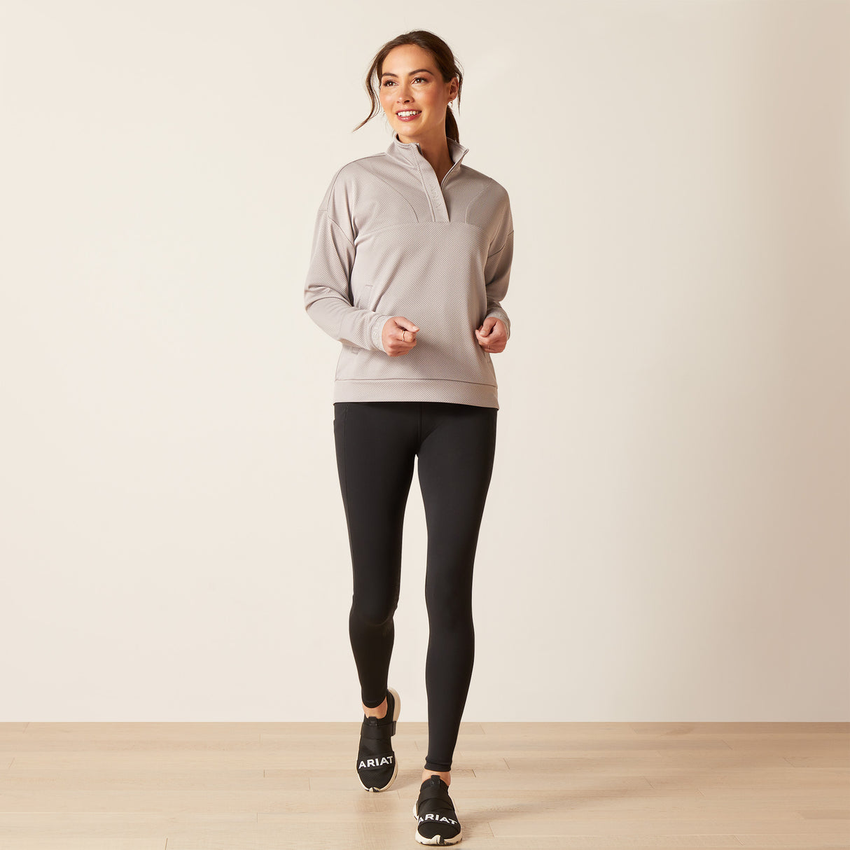 Ariat Women's Breathe 1/2 Zip Sweatshirt