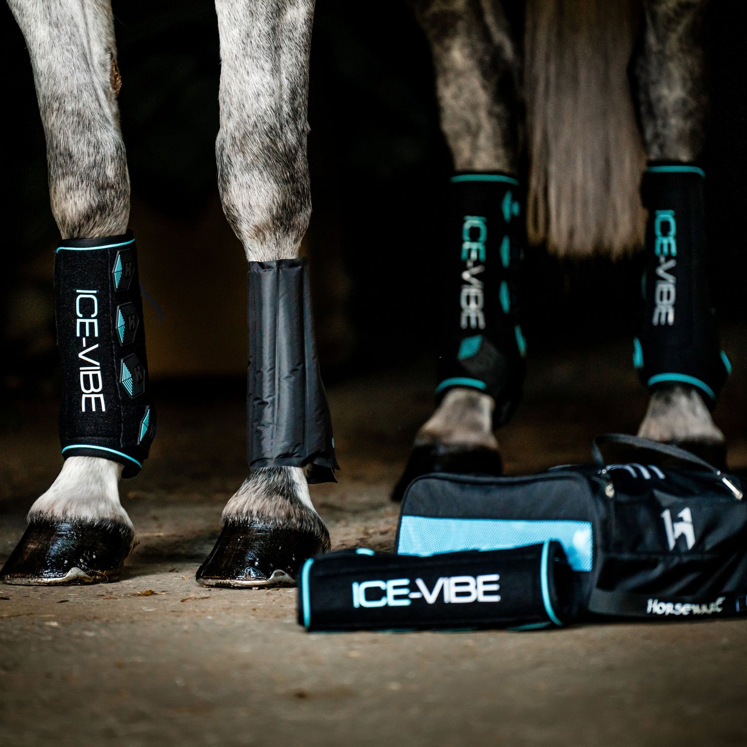 Horseware Ireland Ice-Vibe Leg Wraps #colour_black-aqua