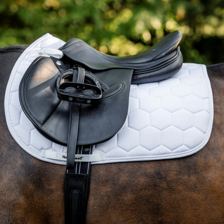 Horseware Ireland Ionic Close Contact Saddle Pad #colour_white