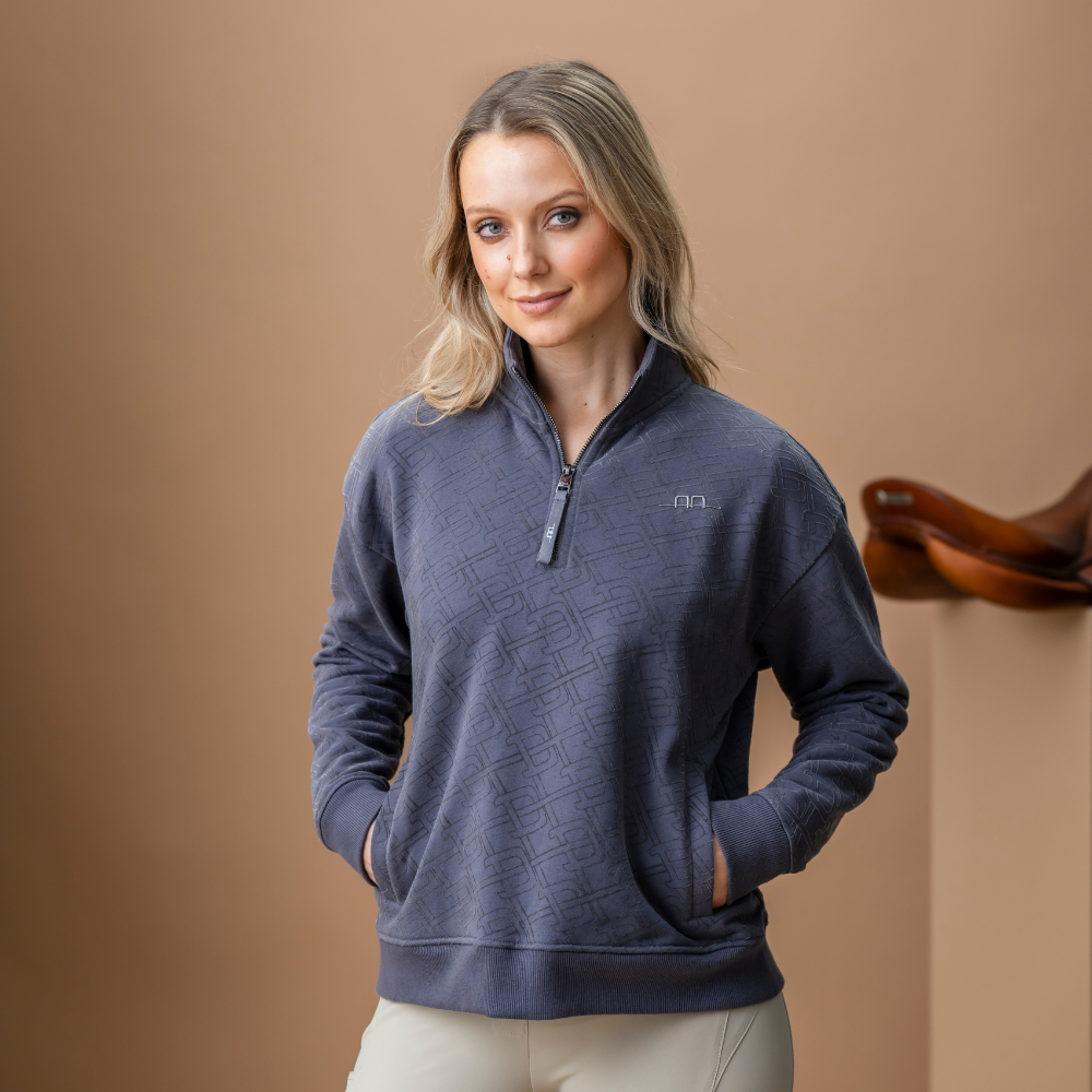 Alessandro Albanese Gabriella Half Zip Sweatshirt #colour_charcoal