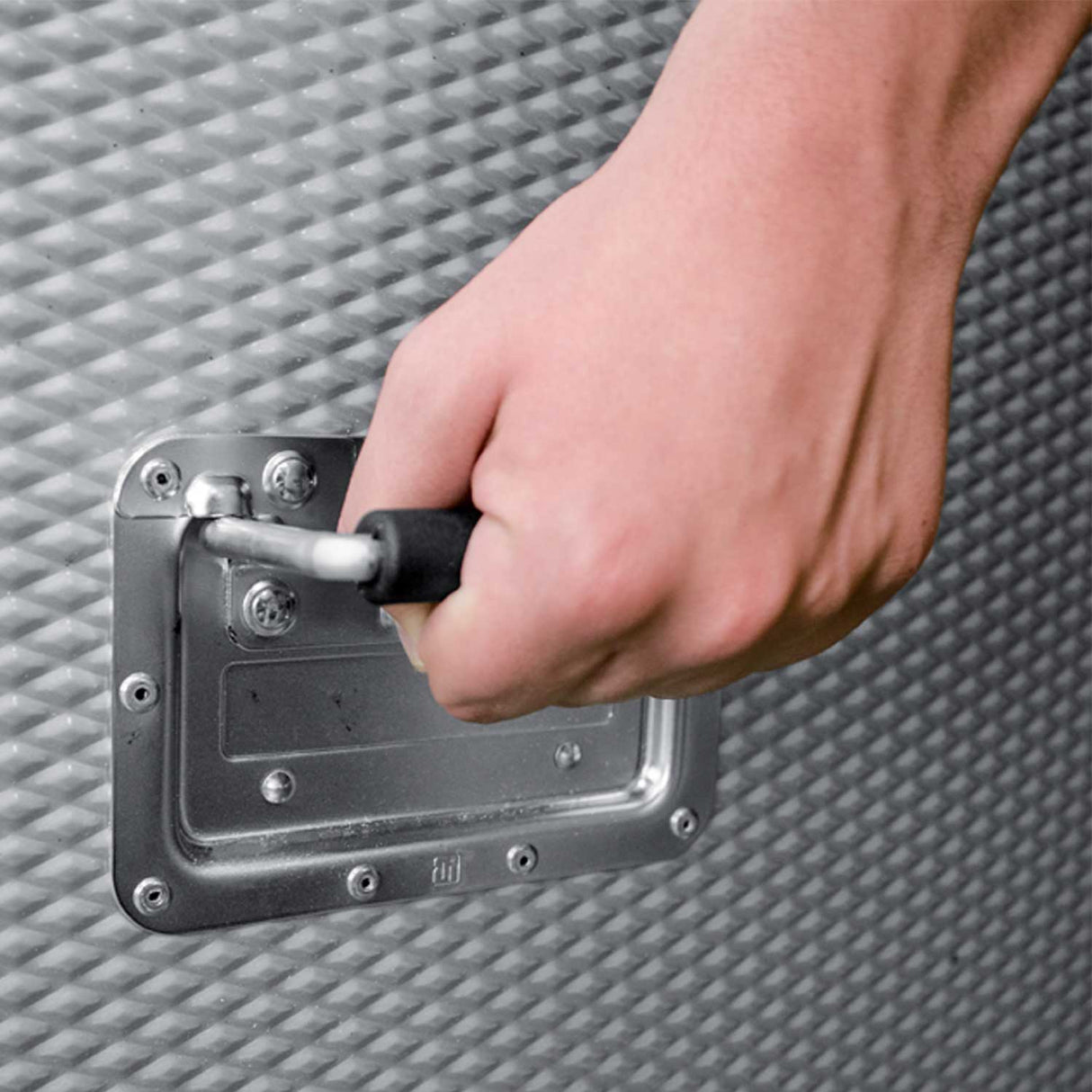 Equestro Aluminum Saddle Cabinet