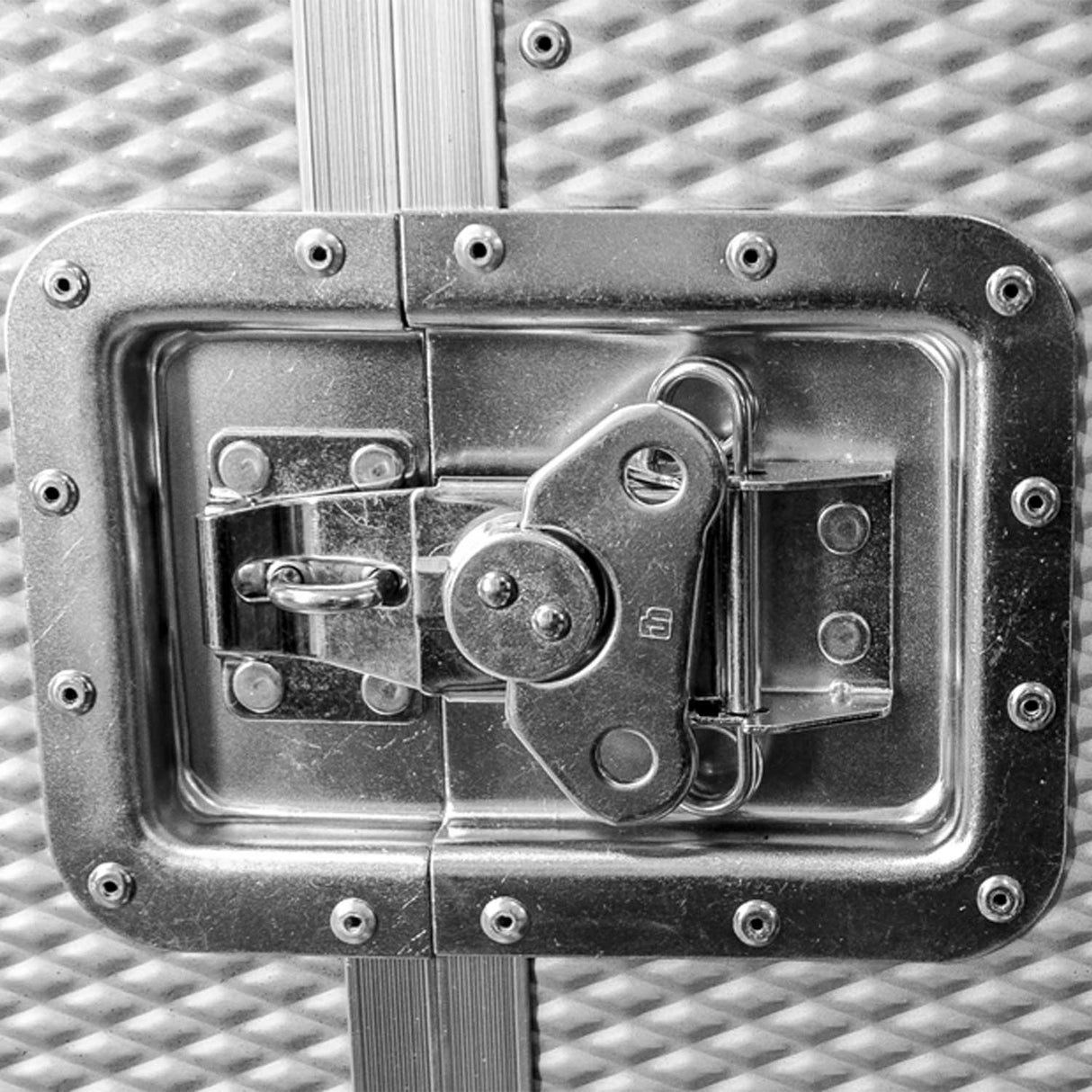 Equestro Aluminum Saddle Cabinet