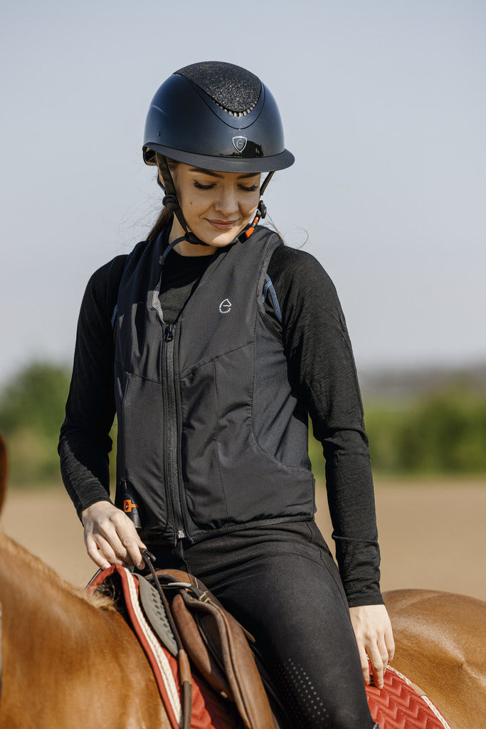 Equitheme Airsafe Airbag Vest #colour_black