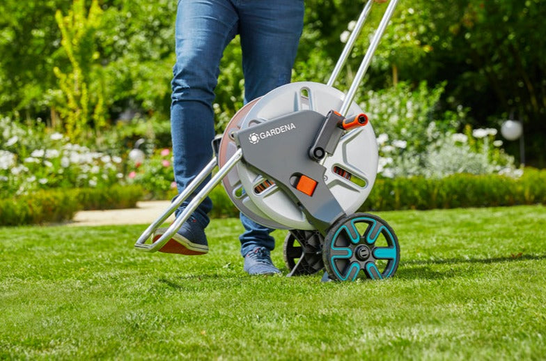 Gardena Hose Trolley CleverRoll M Metal (plastic crank handle)