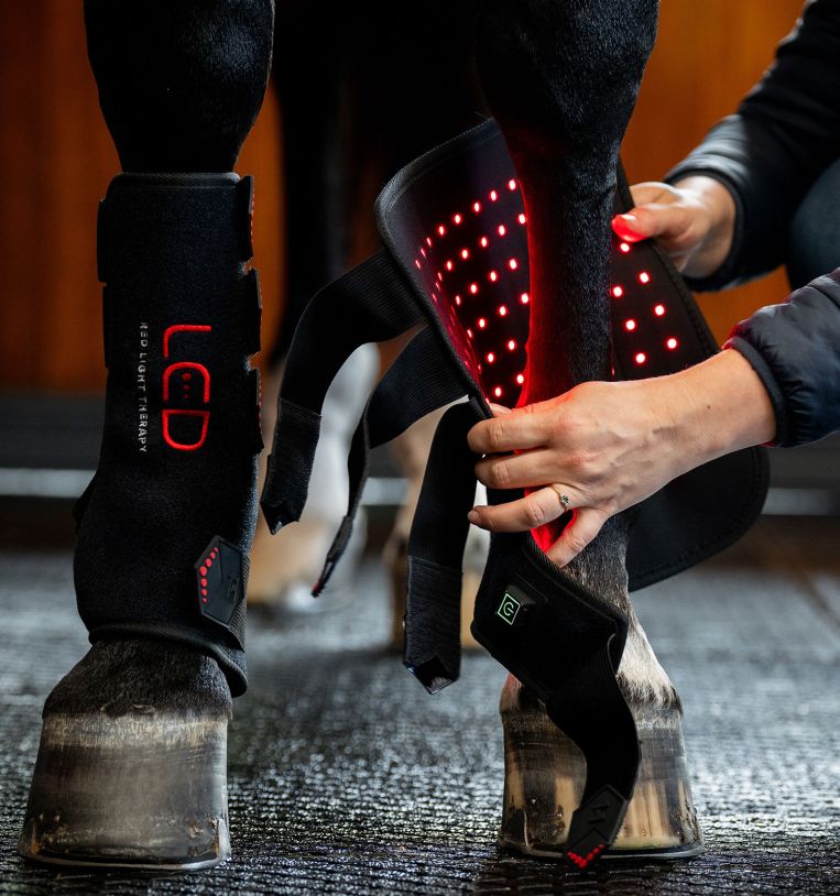Horseware Ireland LED Red Light Therapy Leg Wrap
