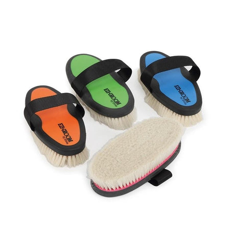 Shires Ezi-Groom Grip Body Brush With Goat Hair