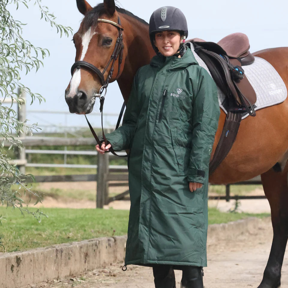 EQUIDRY Women's Thick Fleece Evolution Fixed Hood #colour_black-forest-green-green