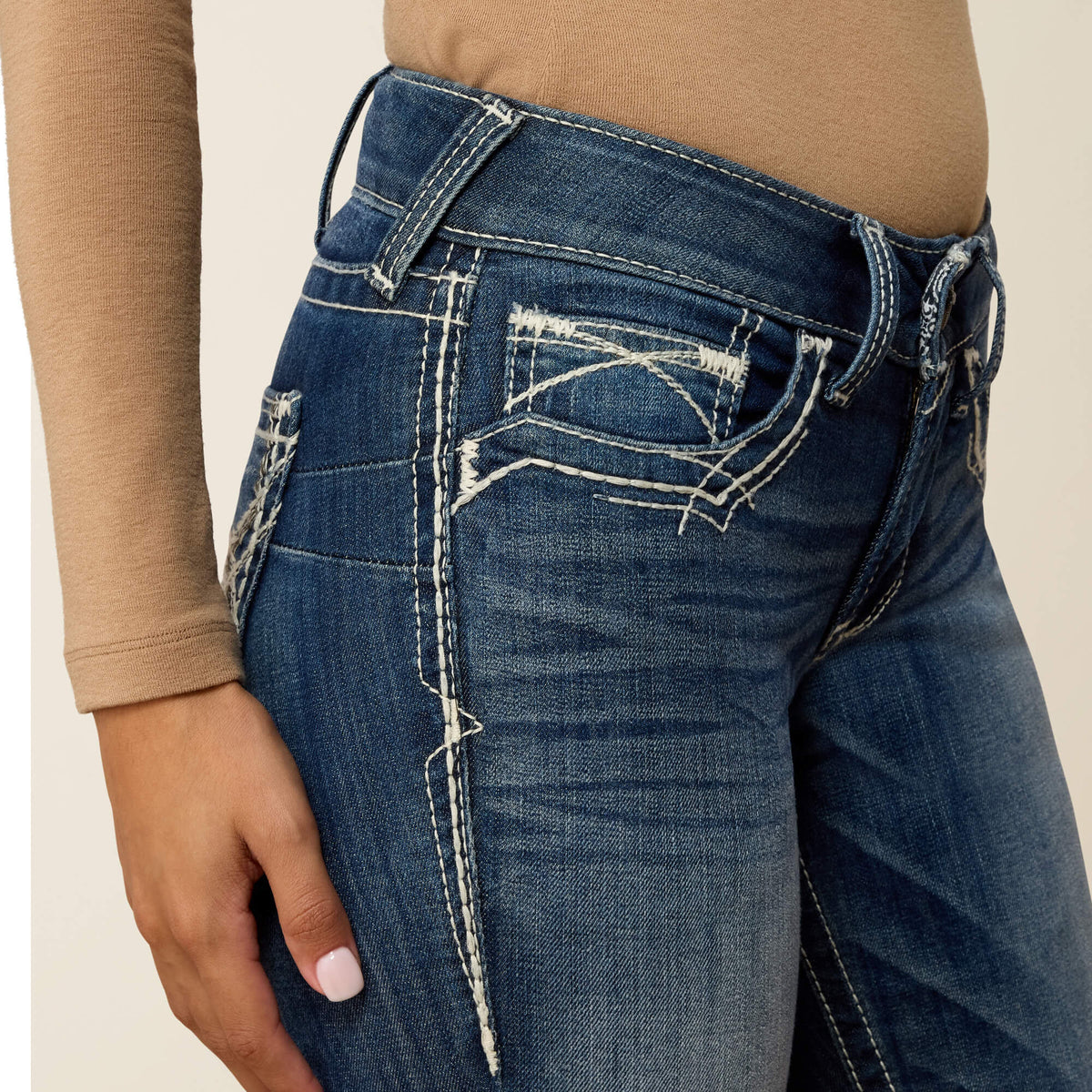 Ariat Women's R.E.A.L. Mid Rise Stretch Entwined Boot Cut Jean