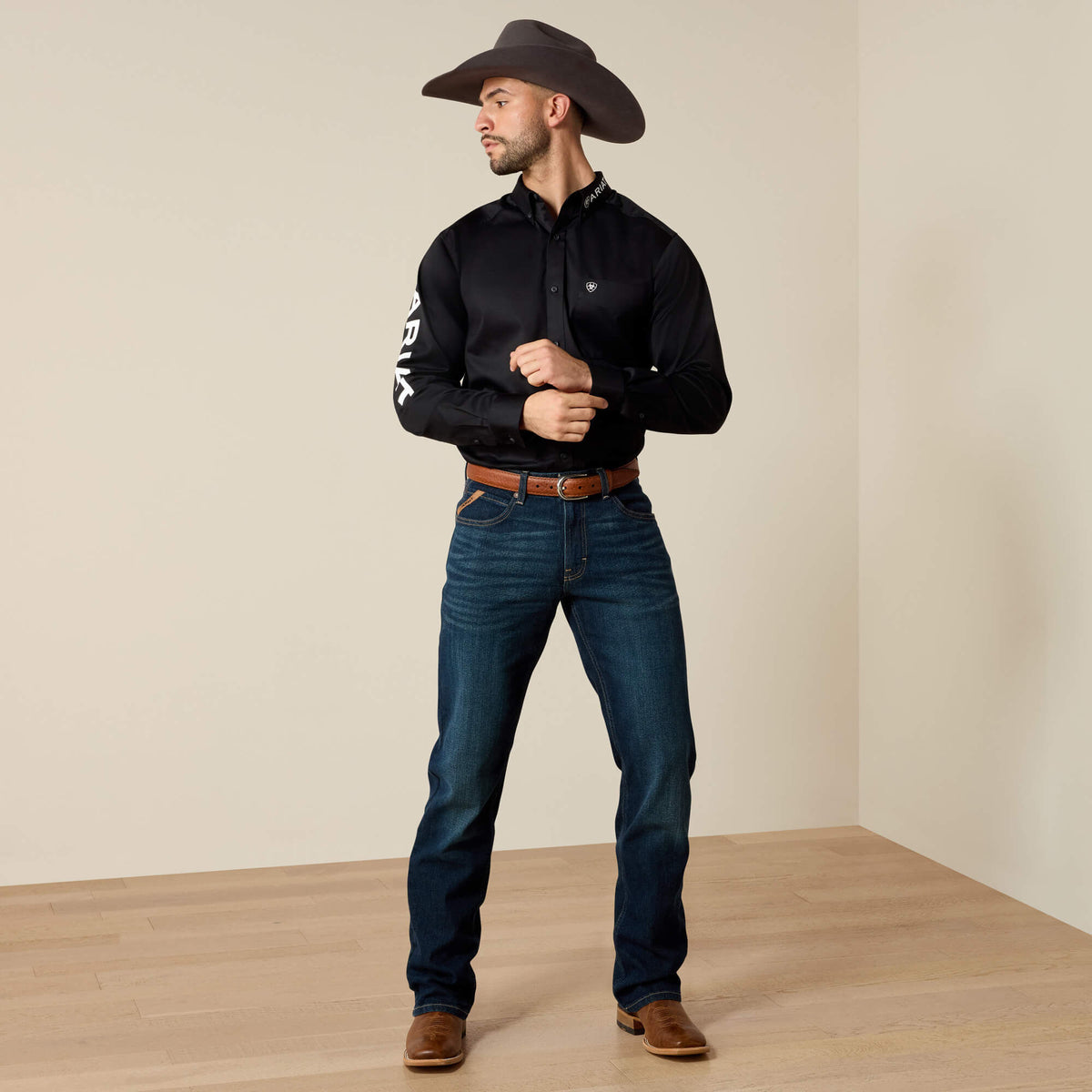 Ariat Men's Team Logo Twill Fitted Shirt