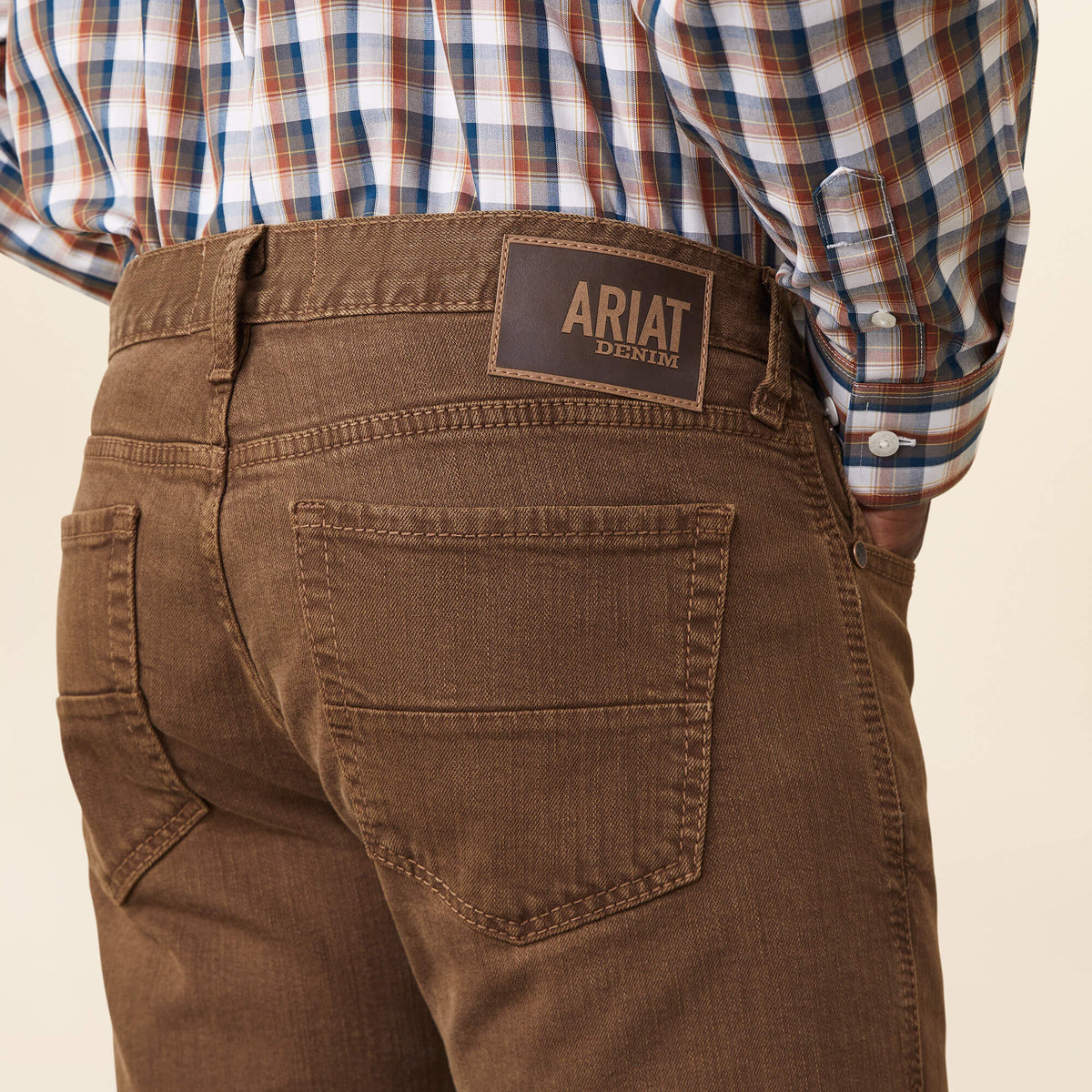Ariat Men's M7 Rocker Stretch Grizzly Straight Jean