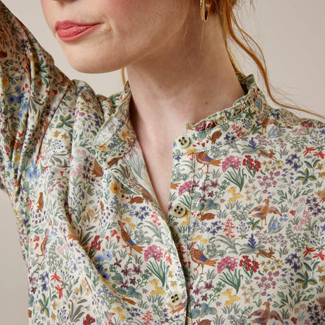 Ariat Women's Clarion Long Sleeve Blouse - Bird Print