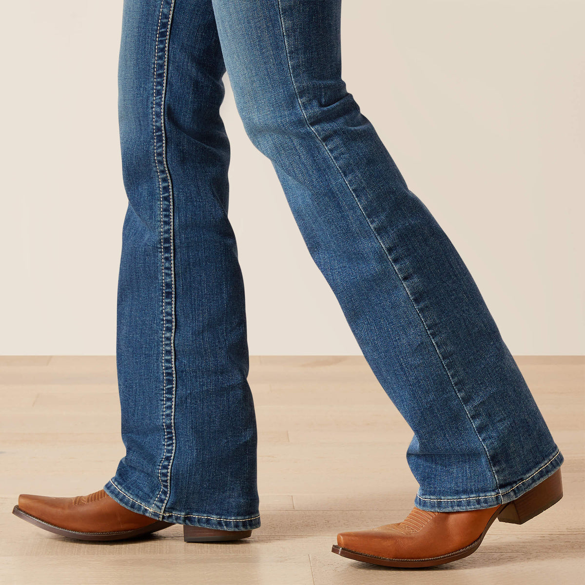 Ariat Women's Arrow Fit PR Alina Boot Cut