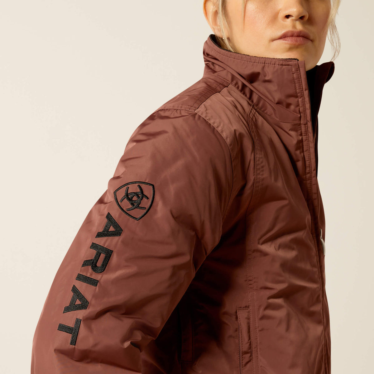 Ariat Women's Stable Insulated Jacket - Black - Marron