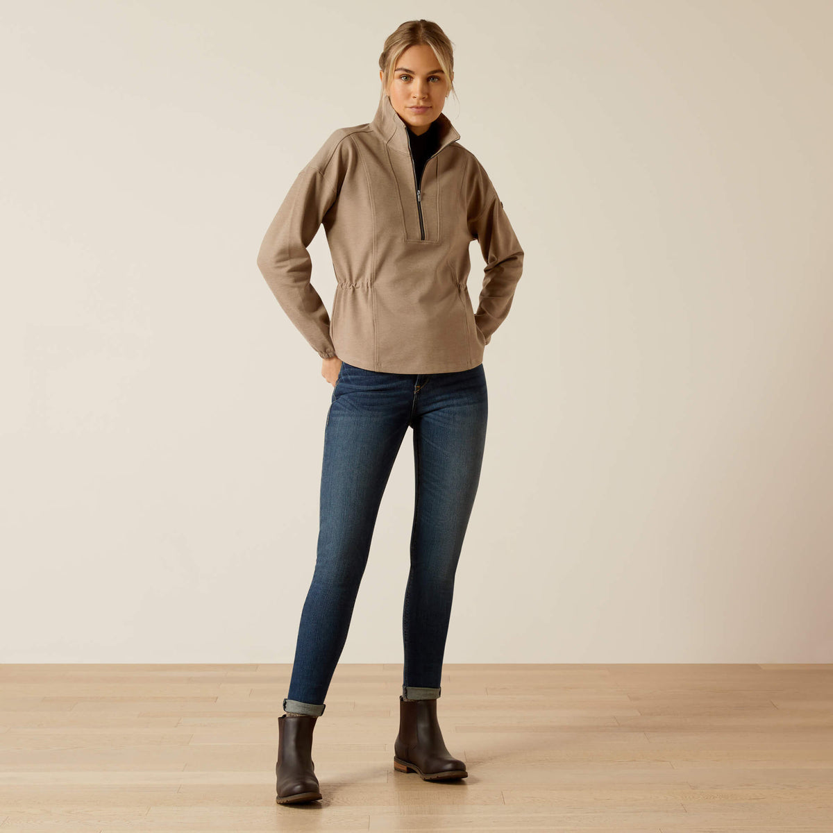 Ariat Women's Ryeland 1/2 Zip Sweatshirt