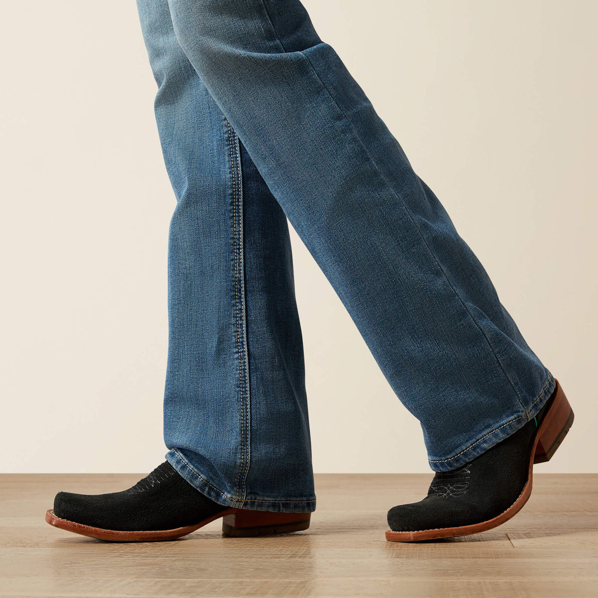 Ariat Women's High Rise Rowyn Boot Cut Jean