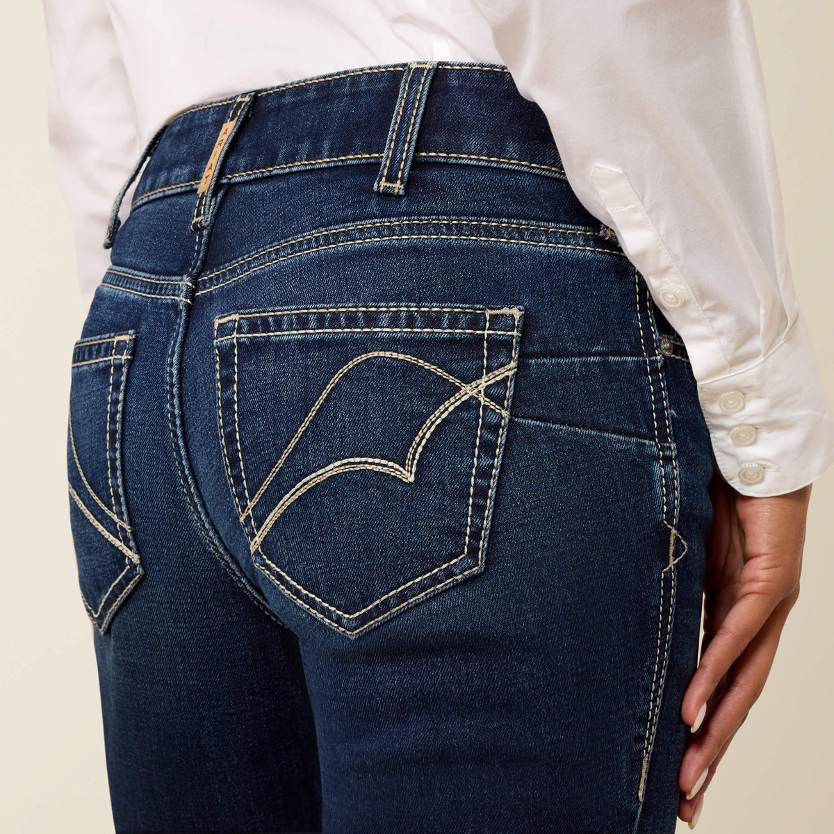Ariat Women's Perfect Rise Acclimatize Parker Straight Leg Jeans
