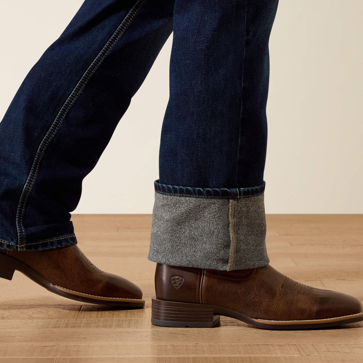 Ariat Men's M5 Straight Acclimatize Gideon Jeans