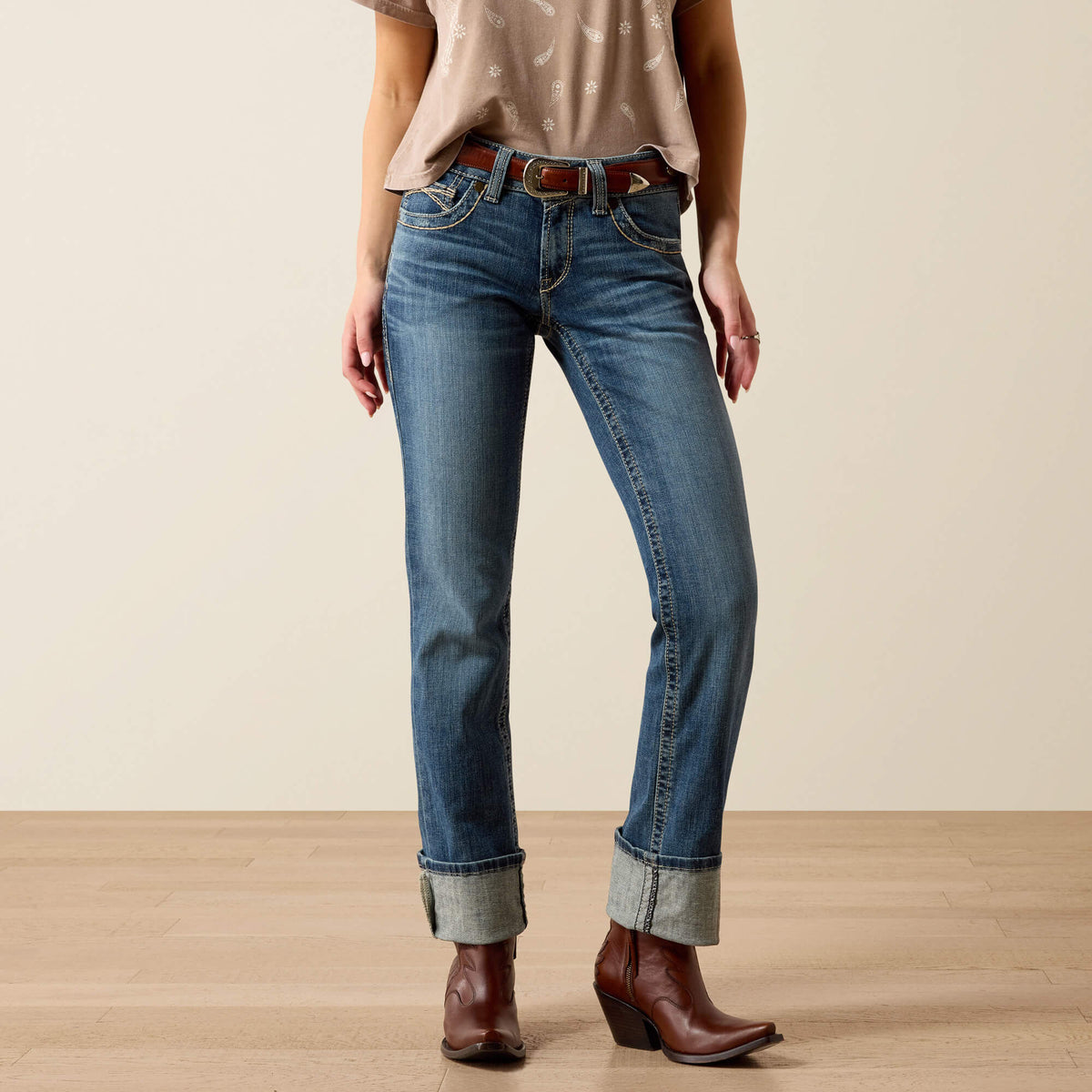 Ariat Women's Mid Rise Estelle Straight Leg Jeans