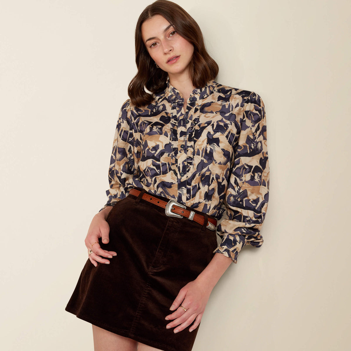 Ariat Women's Cricklade Blouse - Navy Coincide Print
