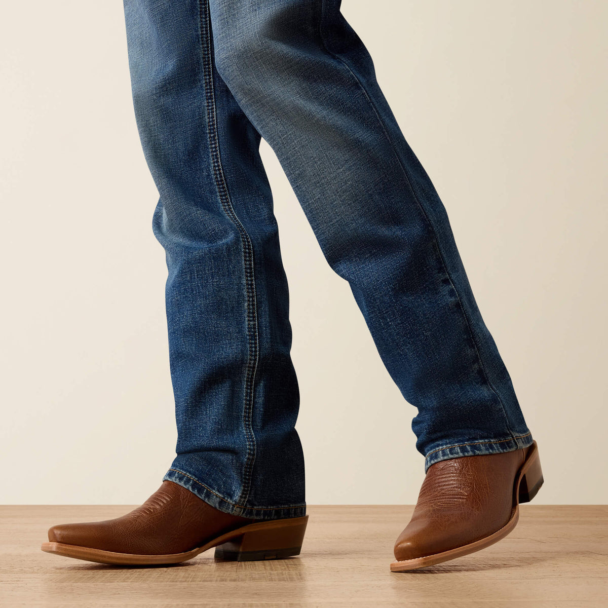 Ariat Men's M7 Slim Garth Classic Rise Straight Leg Jeans