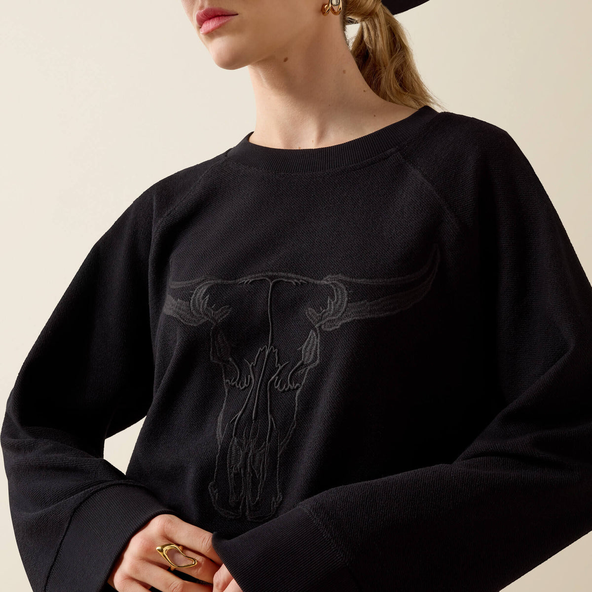 Ariat Women's Steer Statement Sweatshirt
