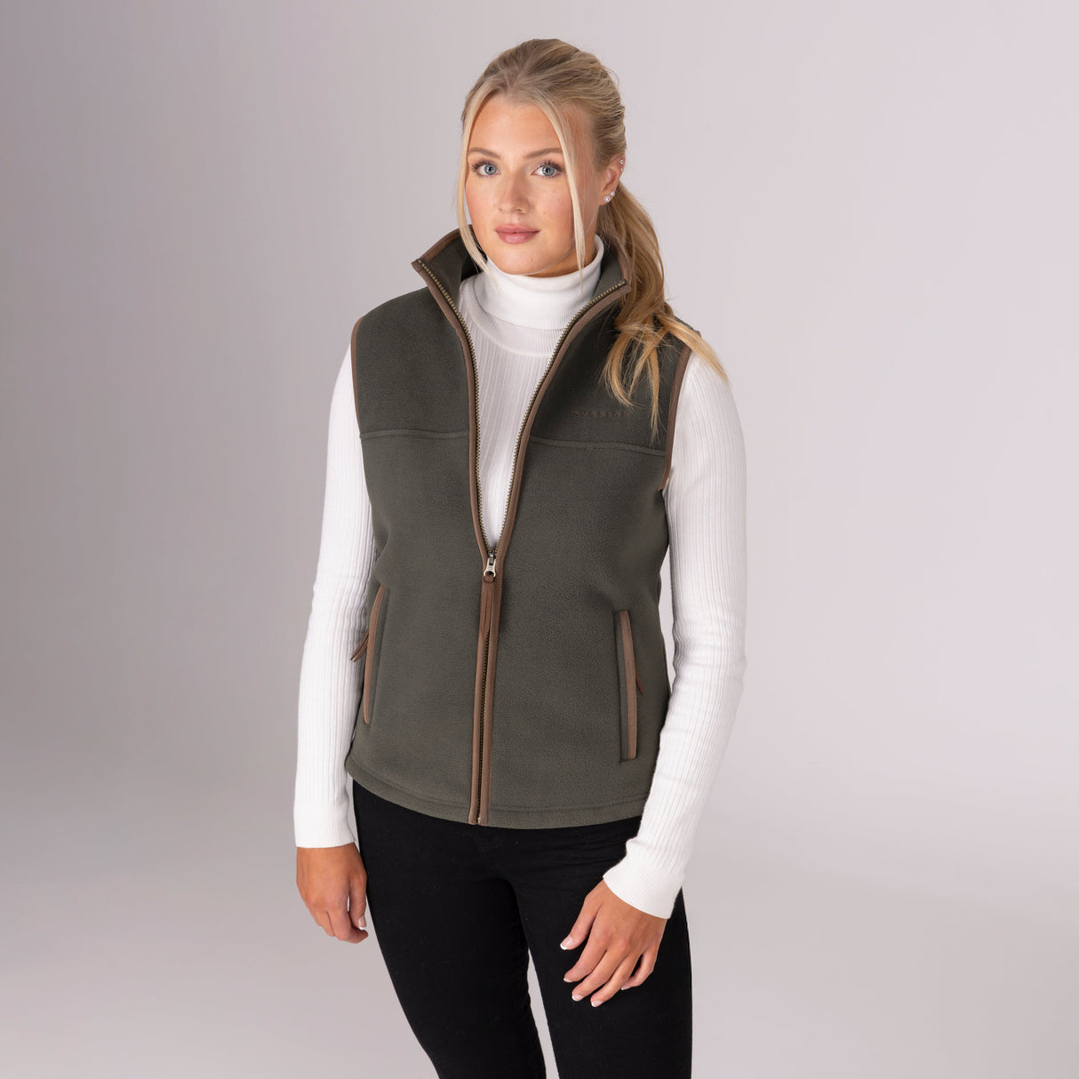 Shires Aubrion Core Ladies Fleece Gilet #colour_green