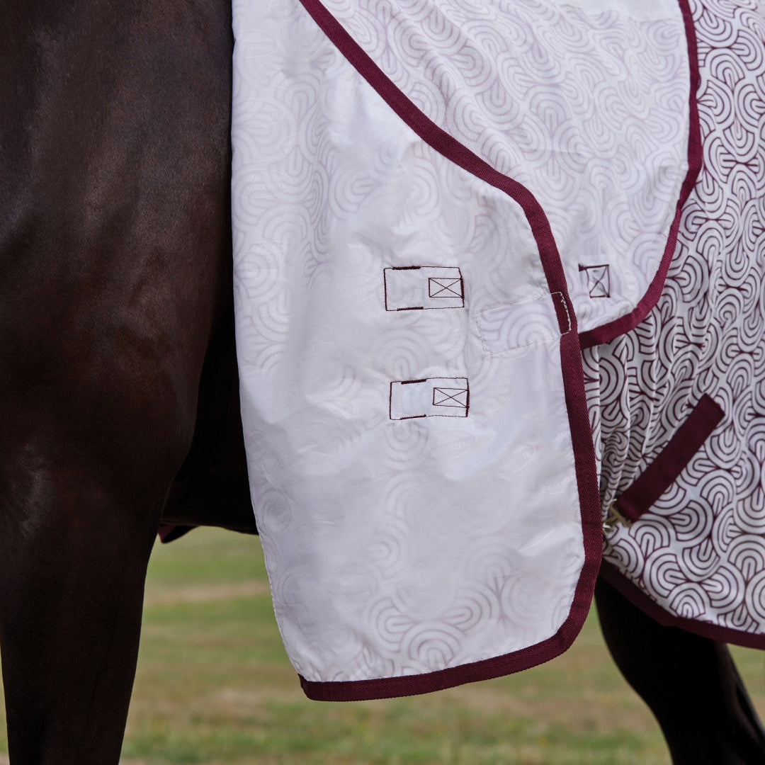 Weatherbeeta Comfitec Limited Edition Fly Sheet Combo #colour_white-burgundy-bit-print