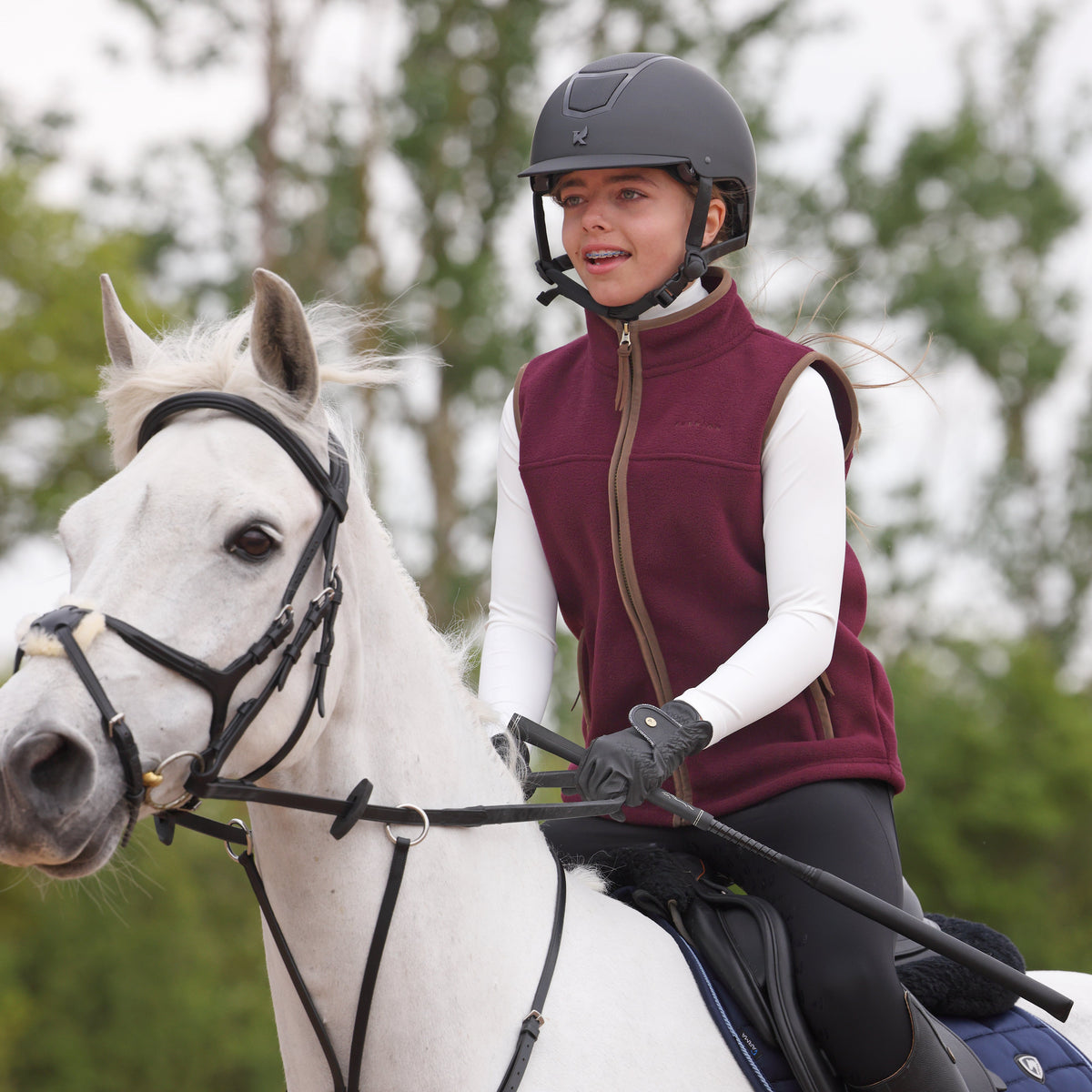 Shires Aubrion Core Young Rider Fleece Gilet