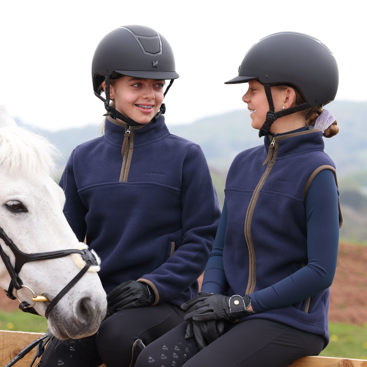 Shires Aubrion Core Young Rider Fleece Gilet
