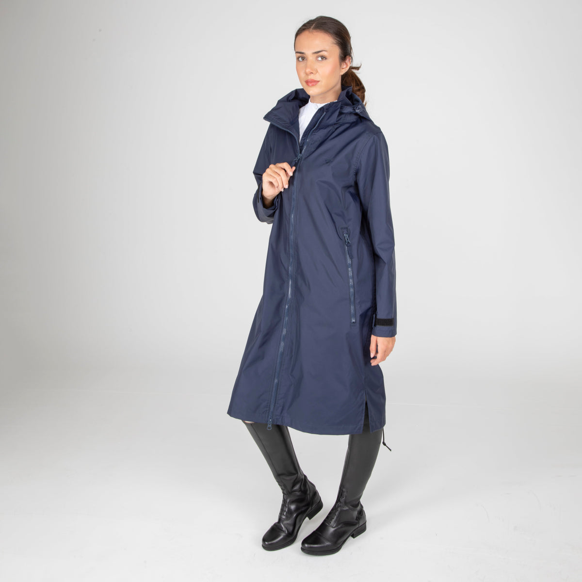Shires Aubrion Original Lite All Weather Robe - Unisex