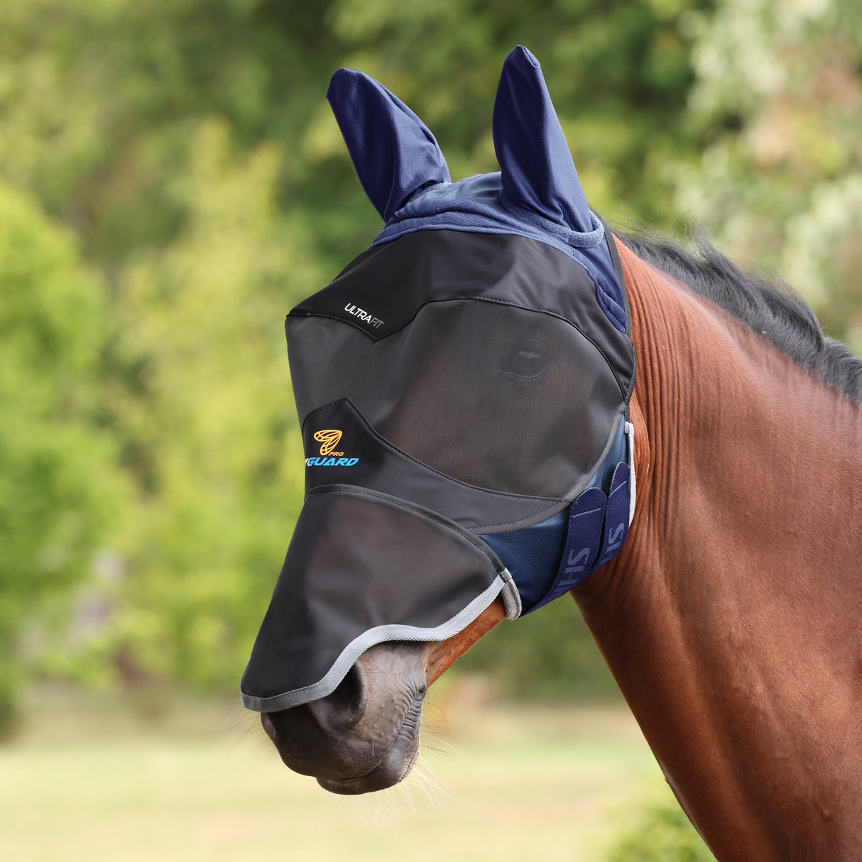 Shires FlyGuard Pro Deluxe Fly Mask With Ears & Nose #colour_navy
