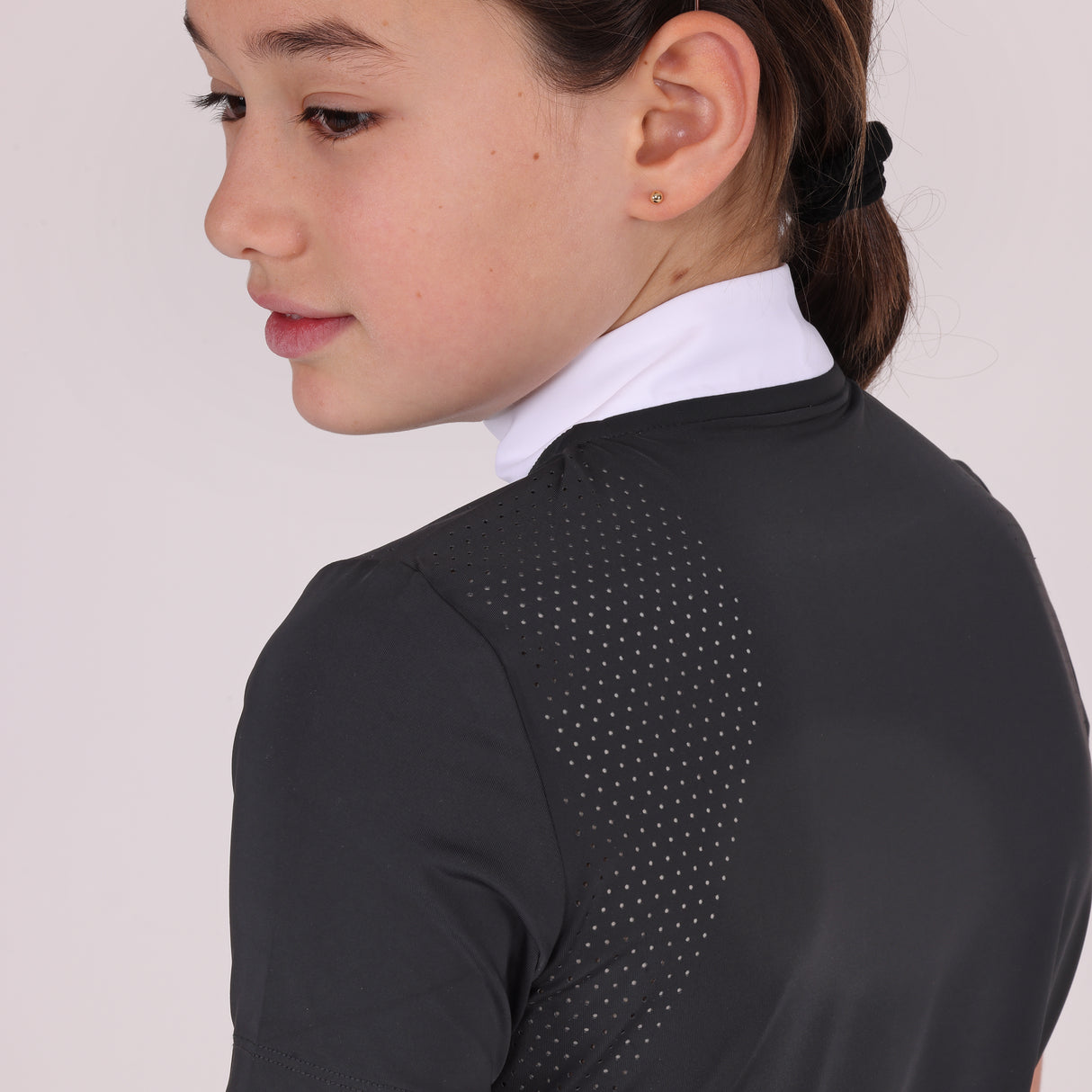 Shires Aubrion Optima QX Show Shirt - Young Rider #colour_black