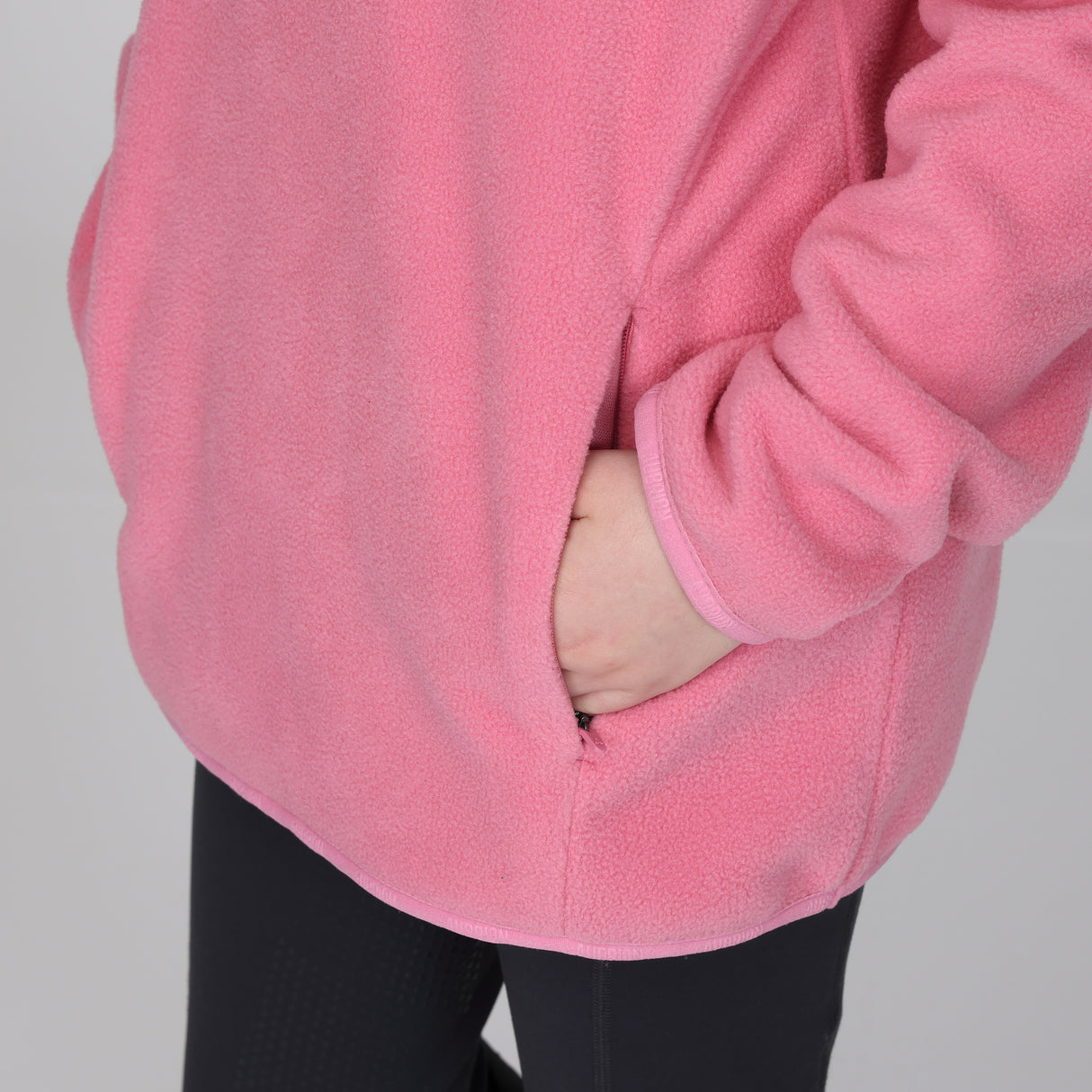 Shires 10943 Aubrion React Winter Fleece - Young Rider