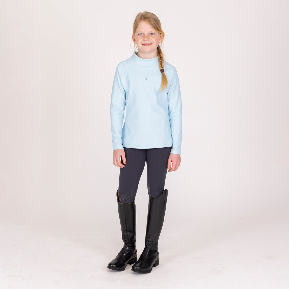 Shires Aubrion React Relaxed Base Layer- Young Rider