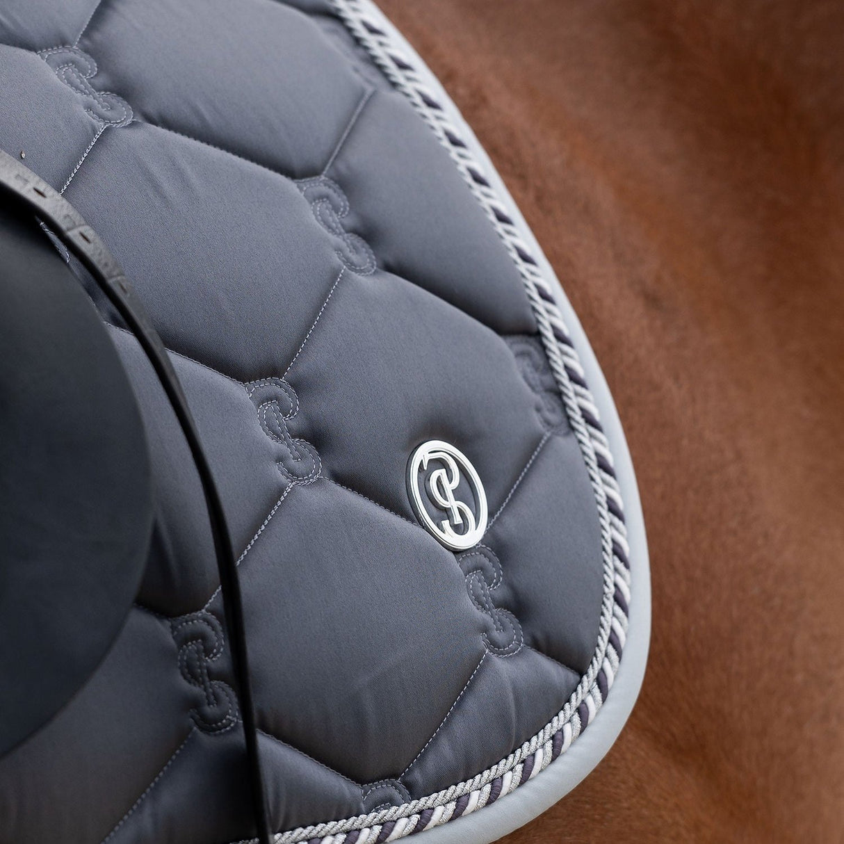 PS of Sweden Jump Signature Saddle Pad #colour_lava-grey