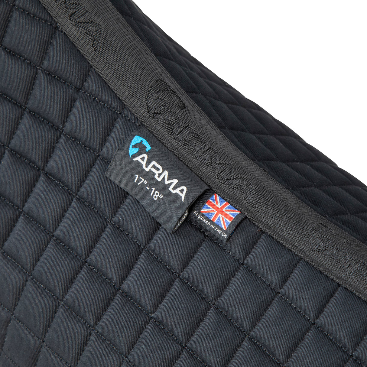 Shires ARMA SupaFleece Jump Saddlecloth #colour_black