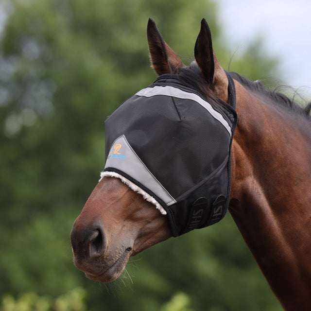 Shires FlyGuard Pro Feinmaschige ohrlose Fliegenmaske