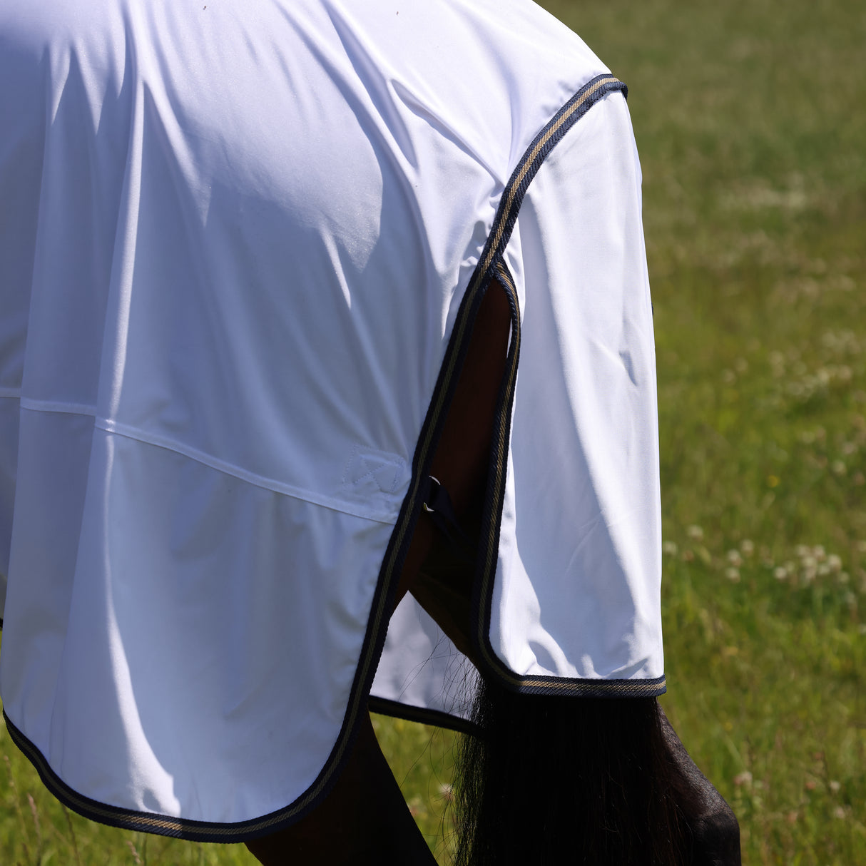 Shires Tempest Original Fly Combo Rug #colour_white-navy