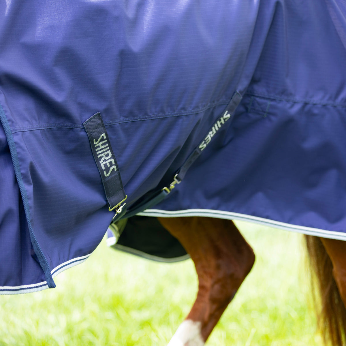 Shires Highlander Original Lite Turnout Rug 0g