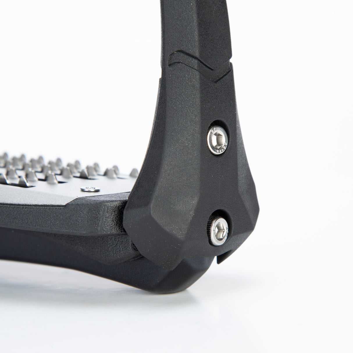 Shires Karben Ultra Grip FX Stirrups #colour_black-black