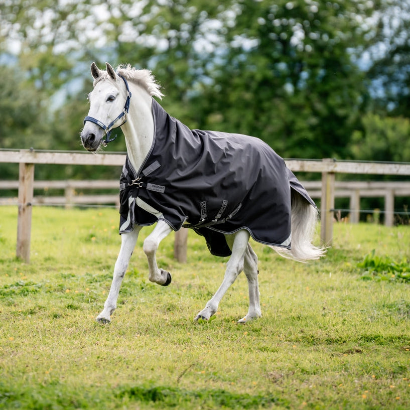 Horseware Ireland Rambo 1680D 200g Wug Turnout Rug #colour_black-thunderstorm-grey